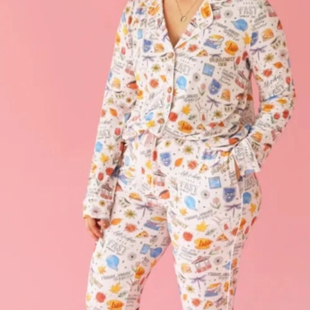 Posh Peanut- Gilmore Girls Pajamas NWT Size L - Picture 1 of 5